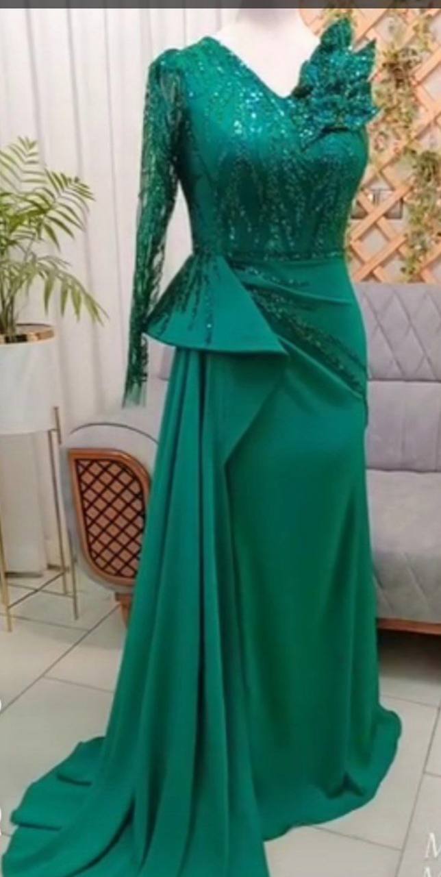 لباس شب زمردی